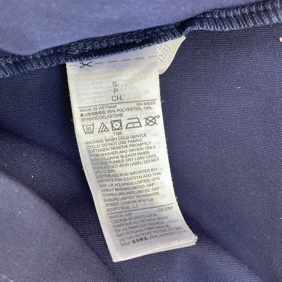 Gap Fit Tank Top Size S - Picture 5 of 7